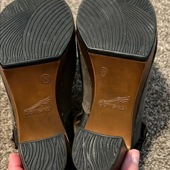 Dansko Gray/taupe Leather Women's Clogs 38 - Picture 5 of 9